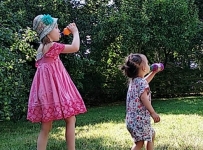 Jessica and Annabelle 03