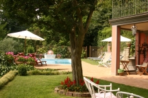 The garden and pool