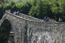 Ben, Adam and Mum on the Devil\'s Bridge